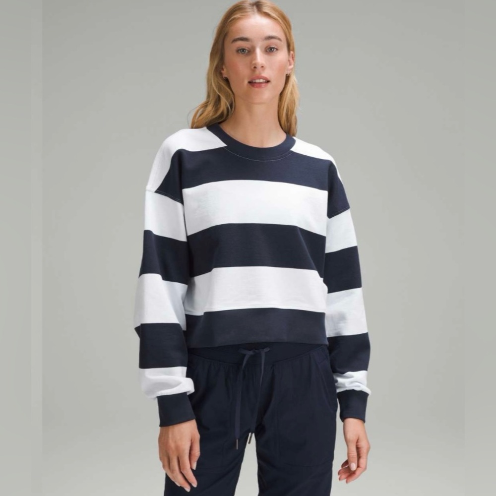 🦄⚓️Lululemon Perfectly Oversized Crop Crew *Stripe⚓️ ~6
